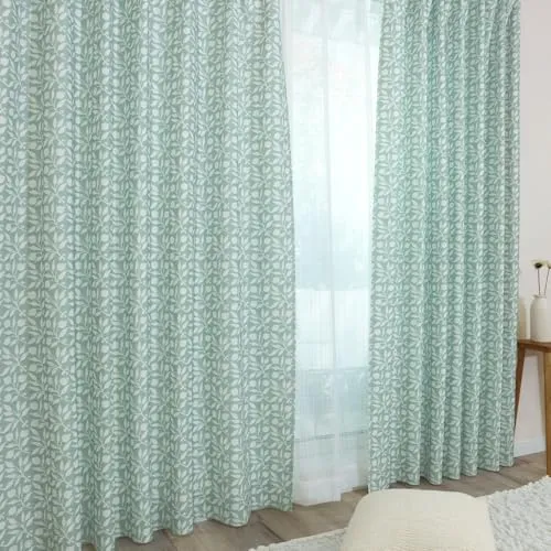 [カエイレース] ドレープ カーテン 2枚組【日本製 144サイズ】ウィリアムモリス 【 Rosehip ローズヒップ 】遮光3級(遮光率99.40%以上99.80%未満) 防炎機能 遮熱 断熱 保温 目隠し【幅150ｃｍ×丈100ｃｍ 】