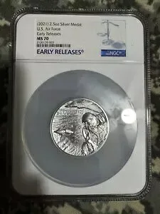 2021 シルバー アメリカ空軍メダル NGC MS70 2.5 オンス .999 ファインシルバー 初期リリース