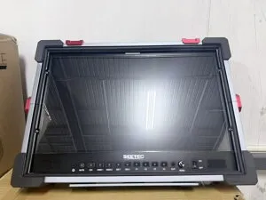 SEETEC P215 PRO-CO 21.5 インチ 1000nit 高輝度ポータブル保護放送モニター SDI HDMI 付き