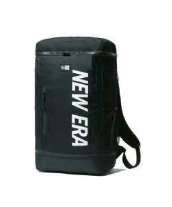 獲得ポイント99pt 10% OFF／SALE 【送料無料】ニューエラ(NEW ERA) リュック 32L バックパック ボックスパック プリントロゴ 14521362 【国内正規品】 メンズ レディース ブラック