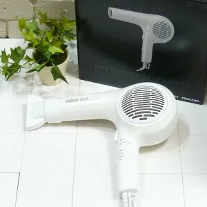 [送料無料(沖縄、離島除く)] Nobby マイナスイオンヘアードライヤー NB3100 ＜ホワイト＞