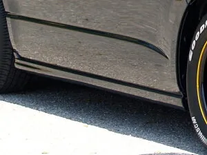 ブレス クリエイション ハイエース 200系 1型 2型 3型 サイドステップ Ver.1 FRP 未塗装 THN-01-031 BLESS CREATION