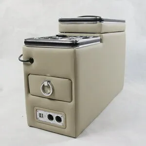 アームレストボックス 新型コンソールボックス ステップワゴン センターコンソール 肘置き 置くだけ設置 ノア ヴォクシー トヨタ NOAH適用 オデッセイ G18 NV200適用 LED付き USBポート 取付簡単