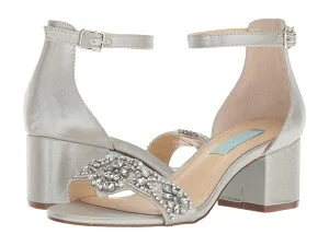 ブルーバイベトシージョンソン レディース シューズ ヒール Blue by Betsey Johnson Mel Silver Satin 1 シルバー