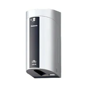 パナソニック EV・PHEV充電用カバー付接地屋外コンセント 15A・20A兼用 簡易鍵付 露出・埋込両用 200V用 ホワイトシルバー WK4422S