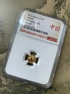 NGC MS69 FR 2016 中国金貨パンダ 1g 初版 10年 1グラム AU.999