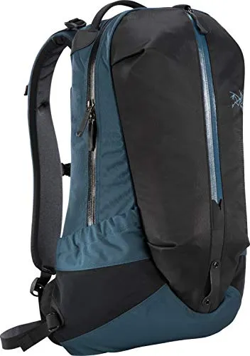 Arc'teryx Arro 22 バックパック ネレウス ワンサイズ, ネレウス, One Size, デイパック バックパック