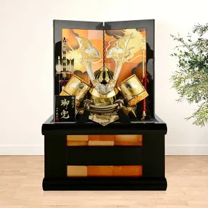 五月人形 着用 兜収納飾り 兜飾り 平安義正作 極上仕立 長鍬兜 雲龍 本金箔焼箔仕上げ 【2026年度新作】 h285-ss-44na-5-f