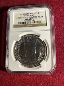 2014年 イギリス S2PND ブリタニア ルナホース オバースミュール NGC MS69 PL